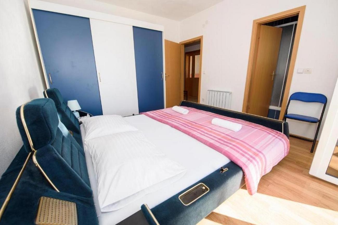 ז'סניסה Apartments By The Sea Suhi Potok, Omis - 14555 חדר תמונה